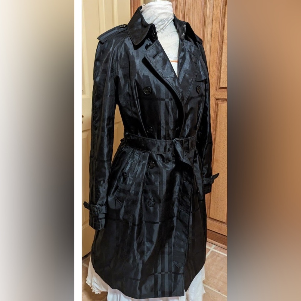 Burberry Women's Black Trench Coat